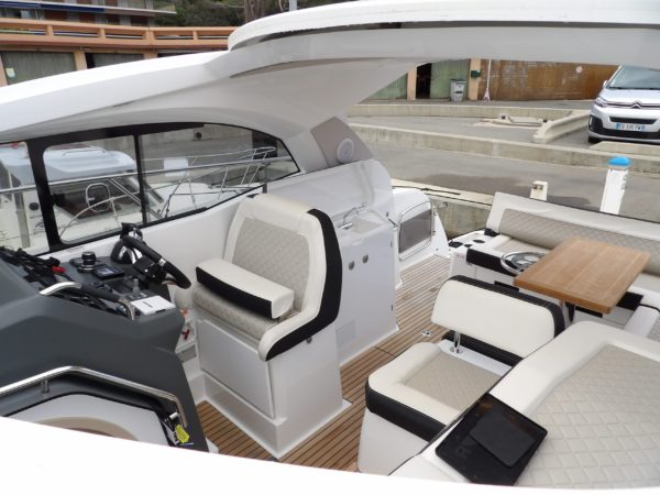 Jeanneau Leader 36 Sport Top – Image 7