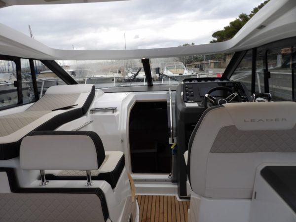 Jeanneau Leader 36 Sport Top – Image 5
