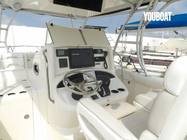 Boston Whaler 320 Cuddy – Image 7