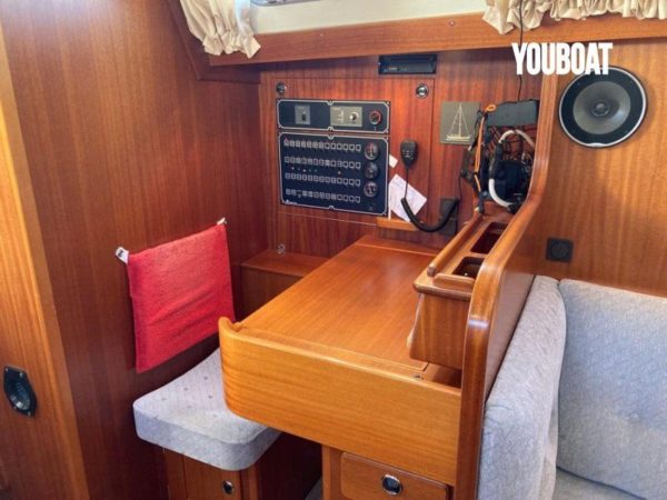 Hallberg Rassy 40 – Image 11