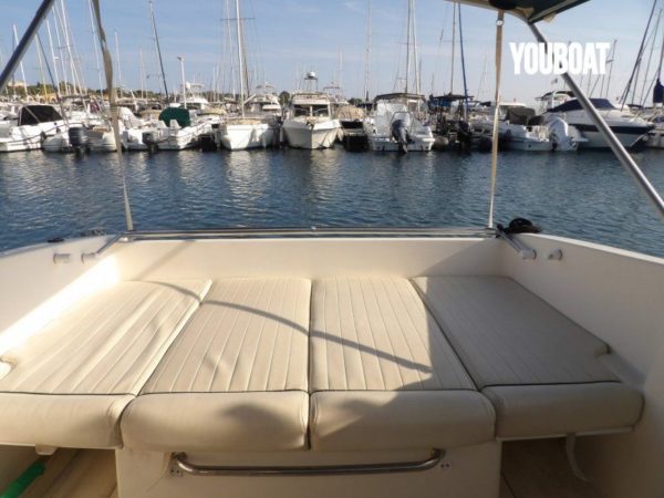 Jeanneau Leader 705 – Image 4