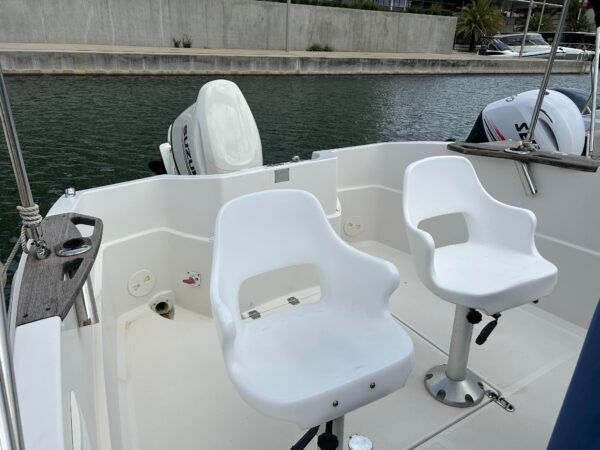 QUICKSILVER 635 COMMANDER – Image 6