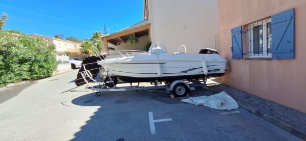 Jeanneau Cap camarat 5.5 cc Style