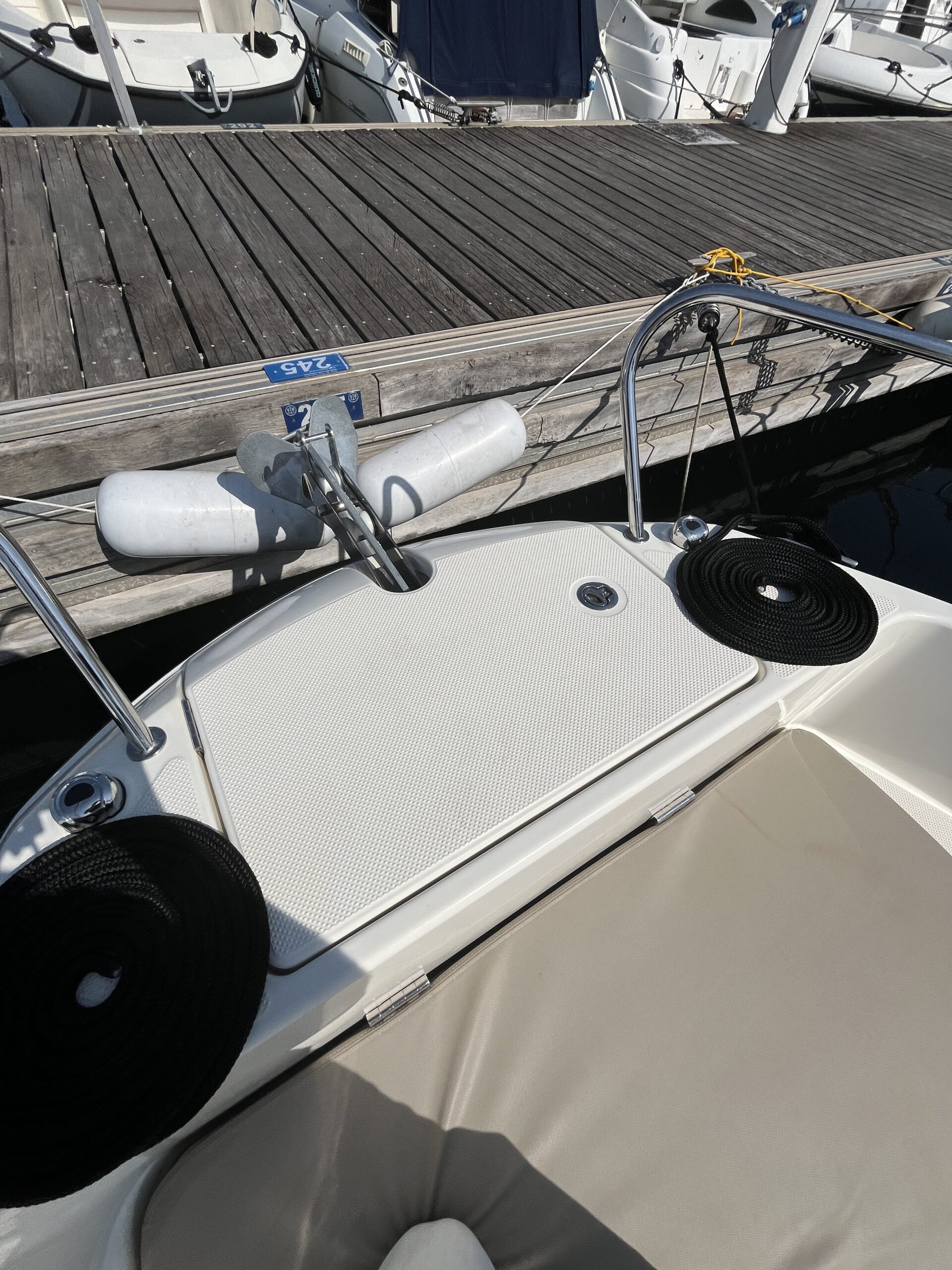 Quicksilver activ 675 open – Image 12