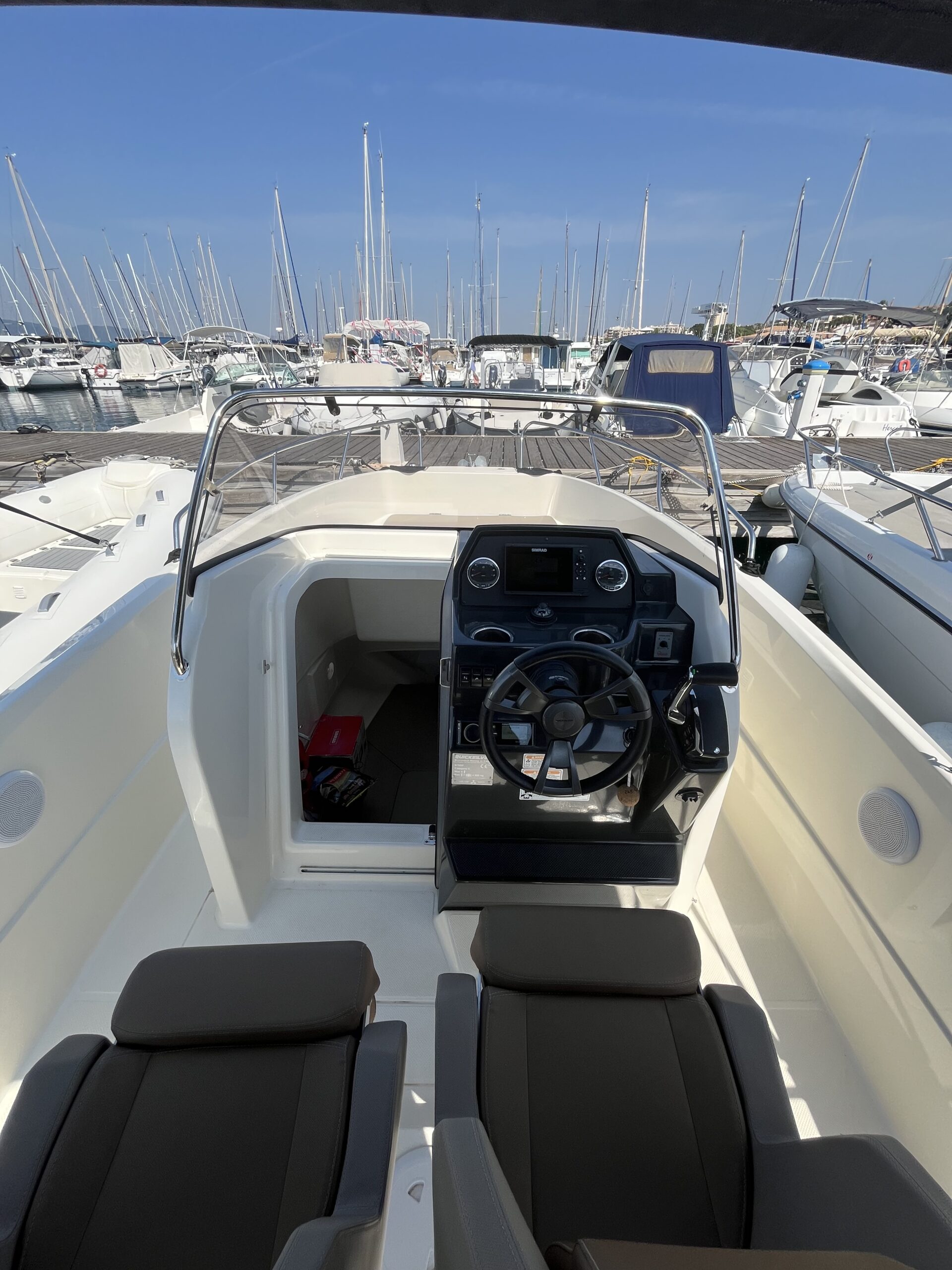 Quicksilver activ 675 open – Image 4