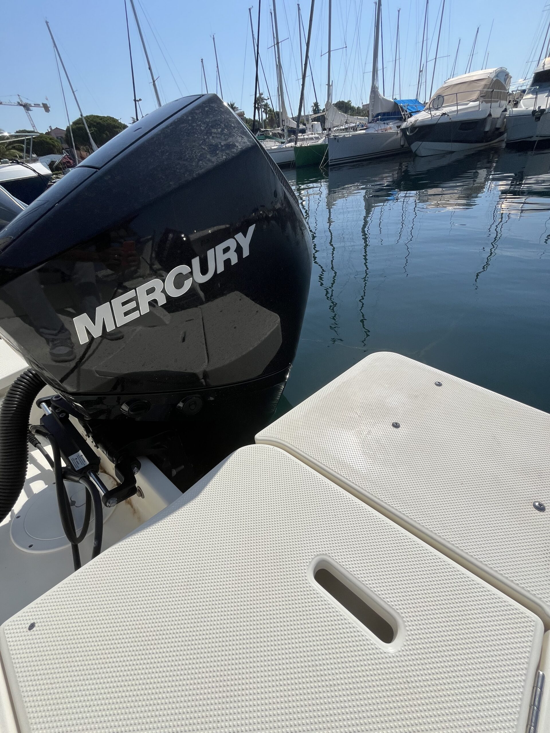 Quicksilver activ 675 open – Image 23