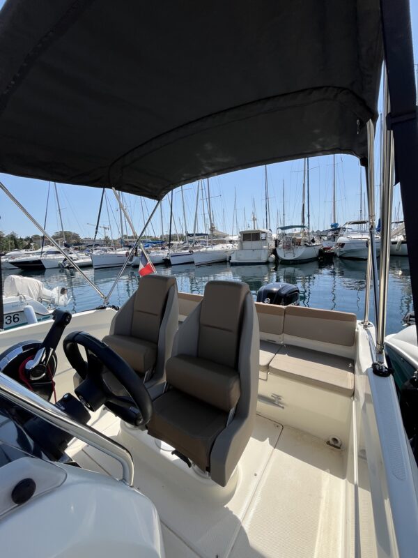 QUICKSILVER ACTIV 555 OPEN – Image 13