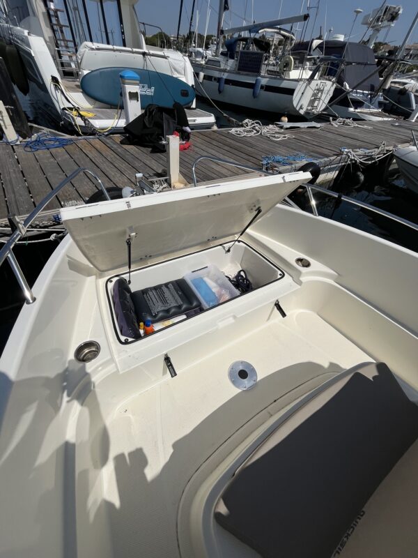 QUICKSILVER ACTIV 555 OPEN – Image 17