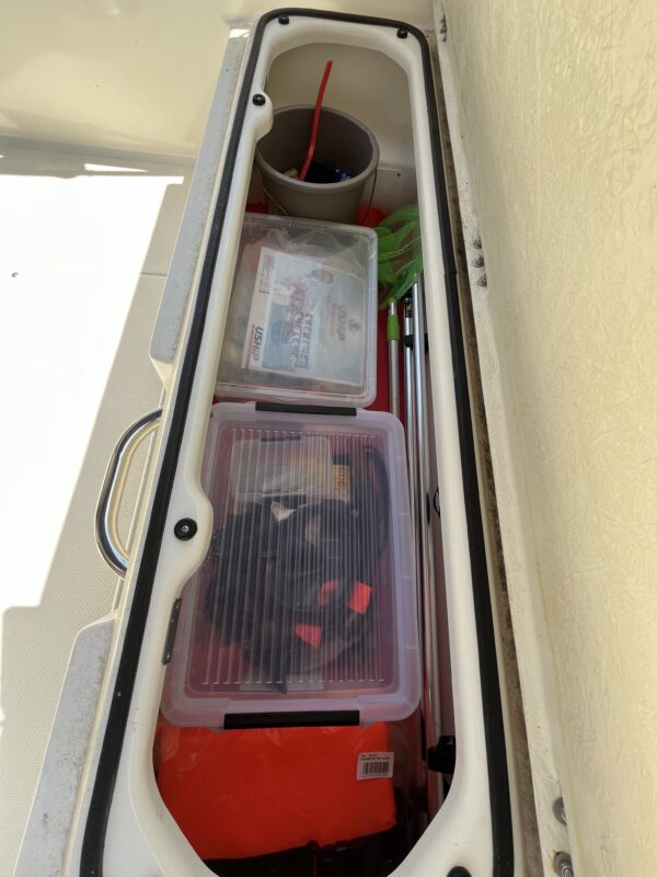 QUICKSILVER ACTIV 555 OPEN – Image 19