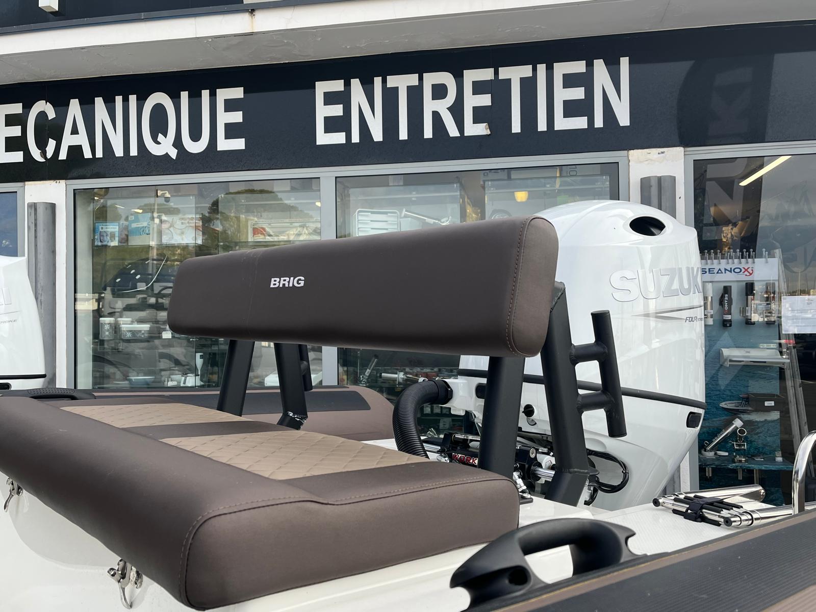 BRIG Navigator 20 – Semi-rigide d'exposition– Suzuki DF175AP – Équipé & Prêt à Naviguer – Image 6
