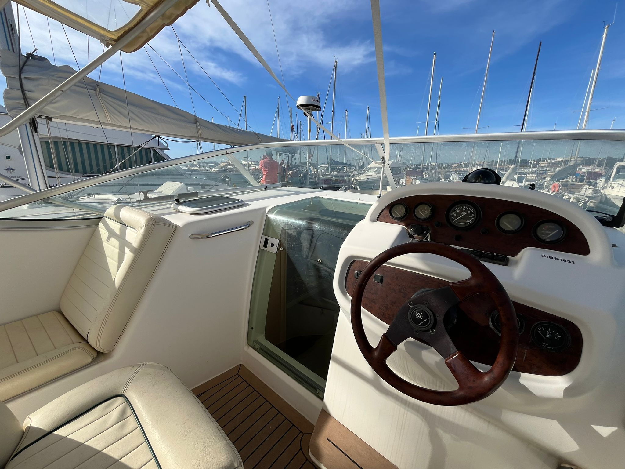 Jeanneau Leader 805 – Image 19