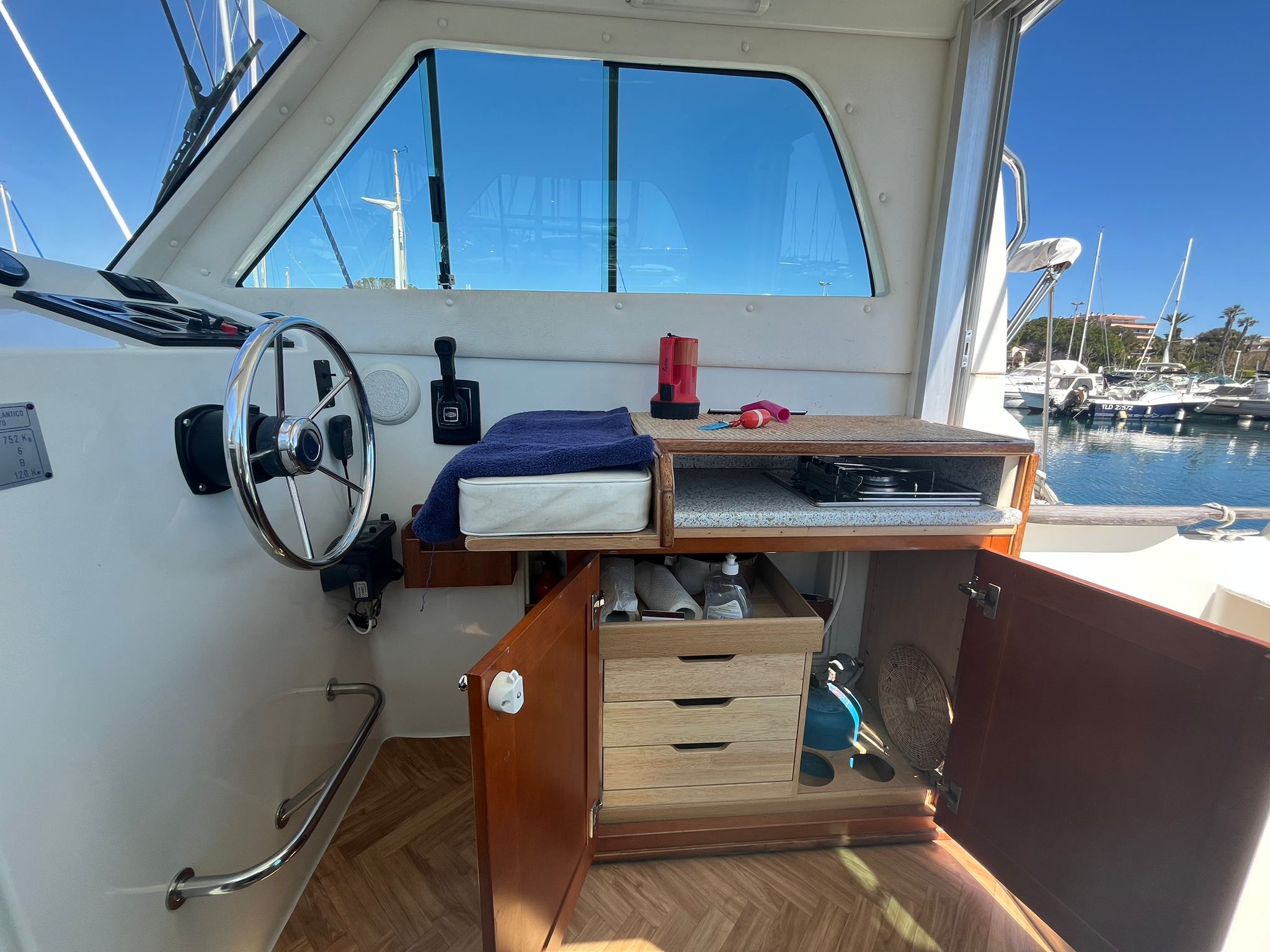 St boats 670 pêche – Image 17