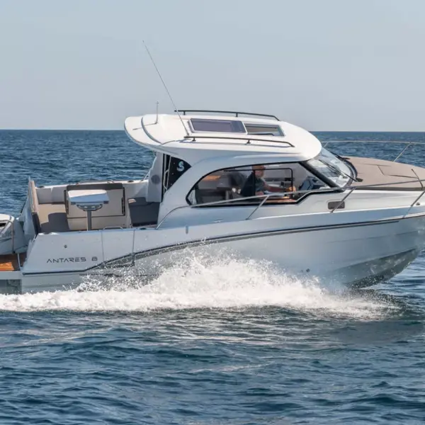 Antares 8 - Disponible en version Fishing