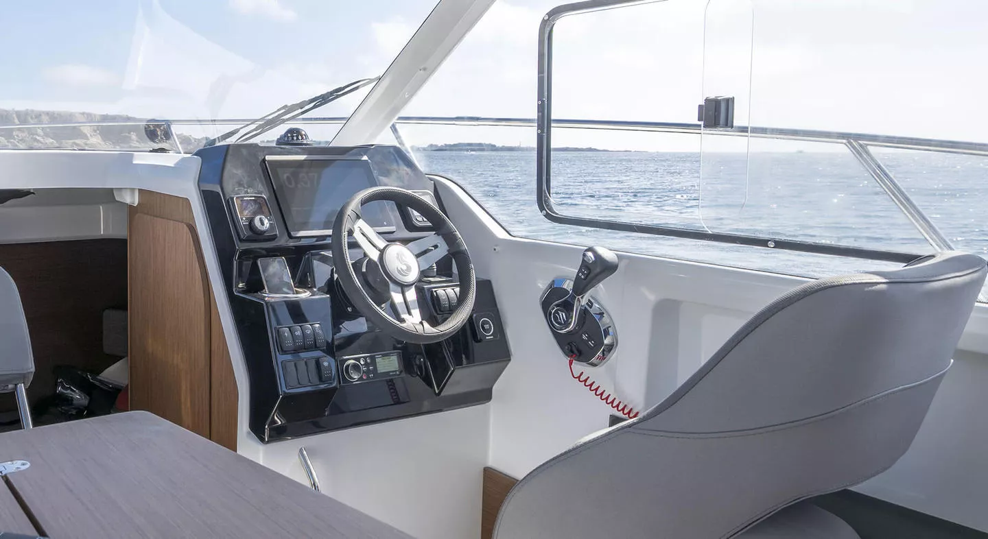 Antares 8 - Disponible en version Fishing – Image 20