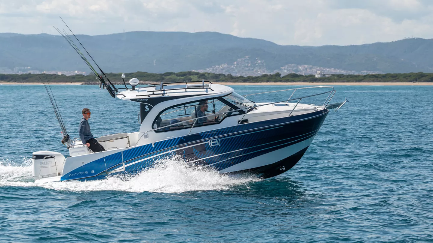Antares 8 - Disponible en version Fishing – Image 25