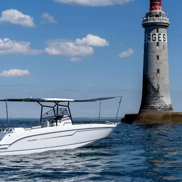 Flyer 8 SPACEdeck - Disponible en Pilot Edition