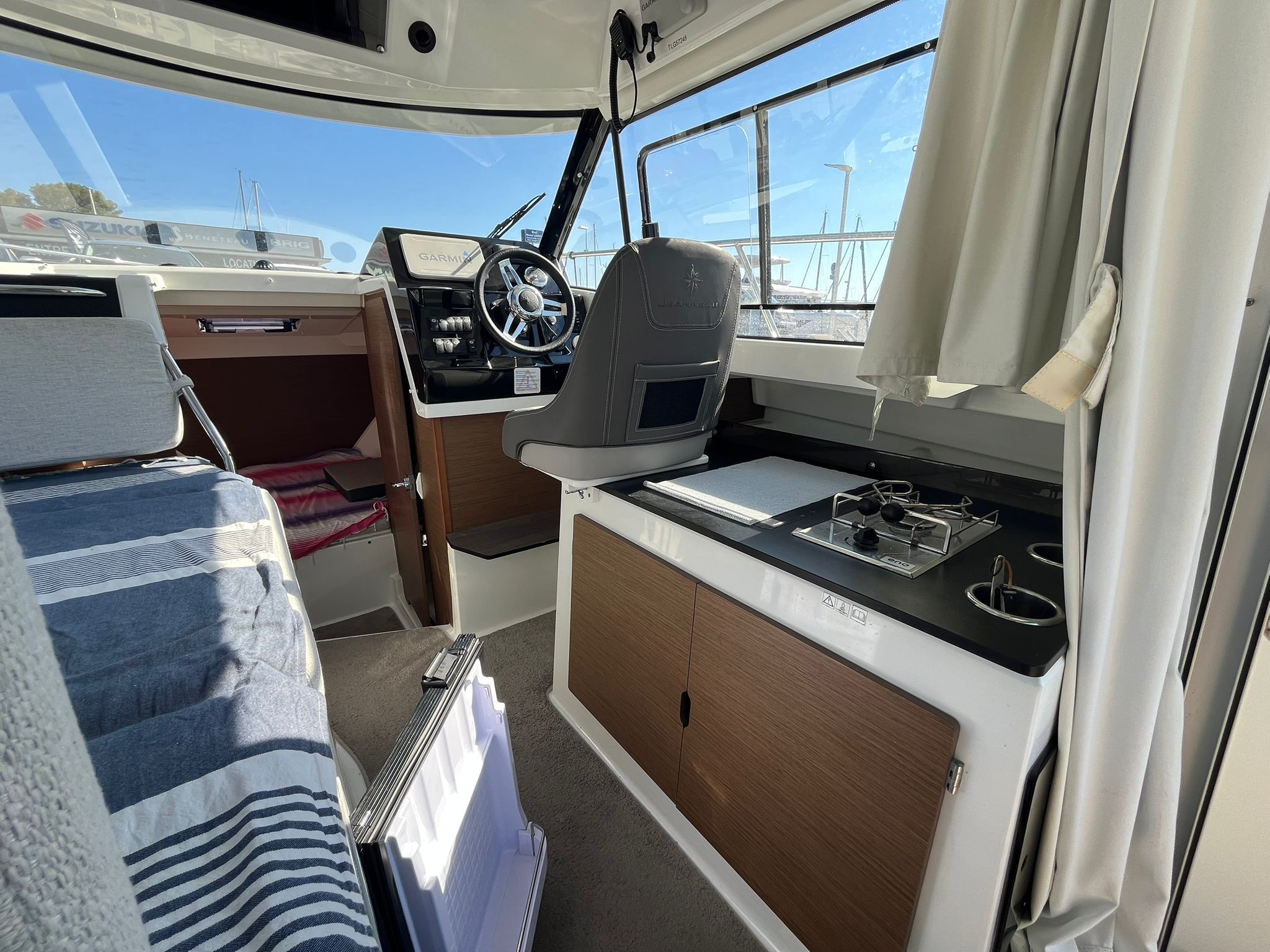 Jeanneau Merry Fisher 795 S2 – Image 18