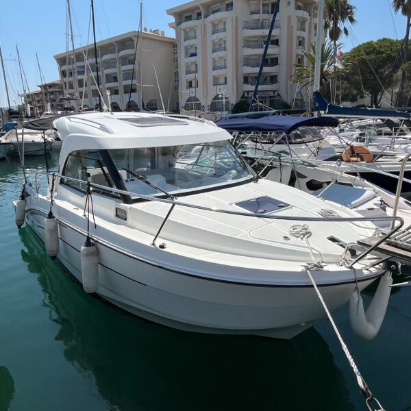 Beneteau Antares 8 OB