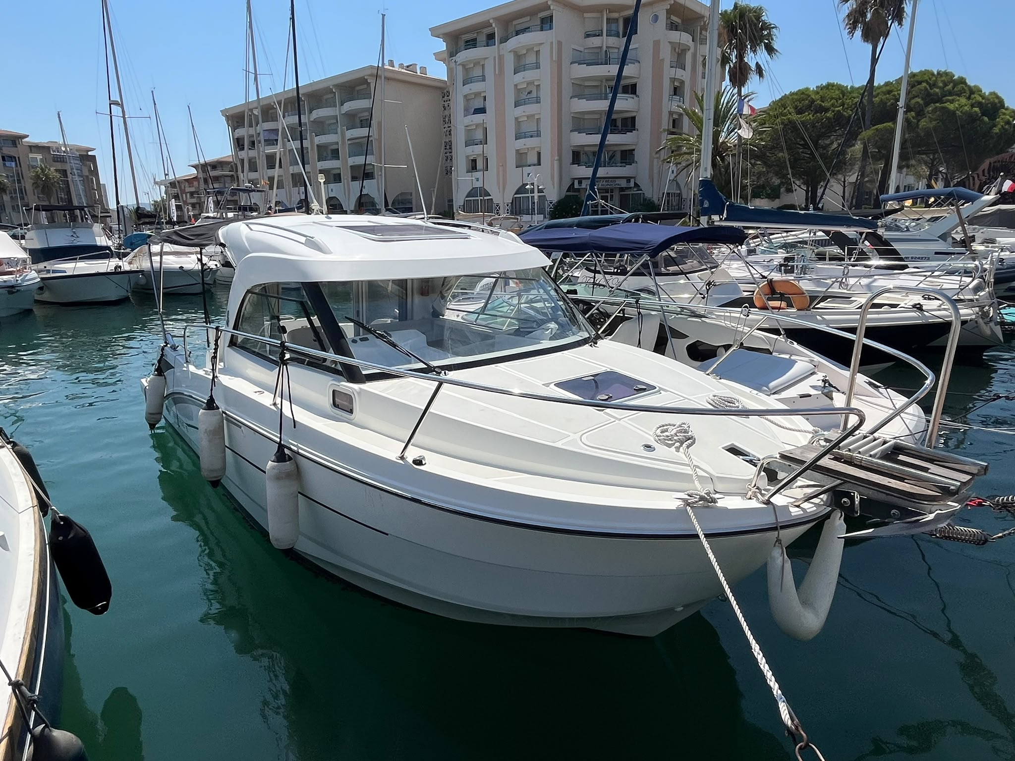 Beneteau Antares 8 OB – Image 7
