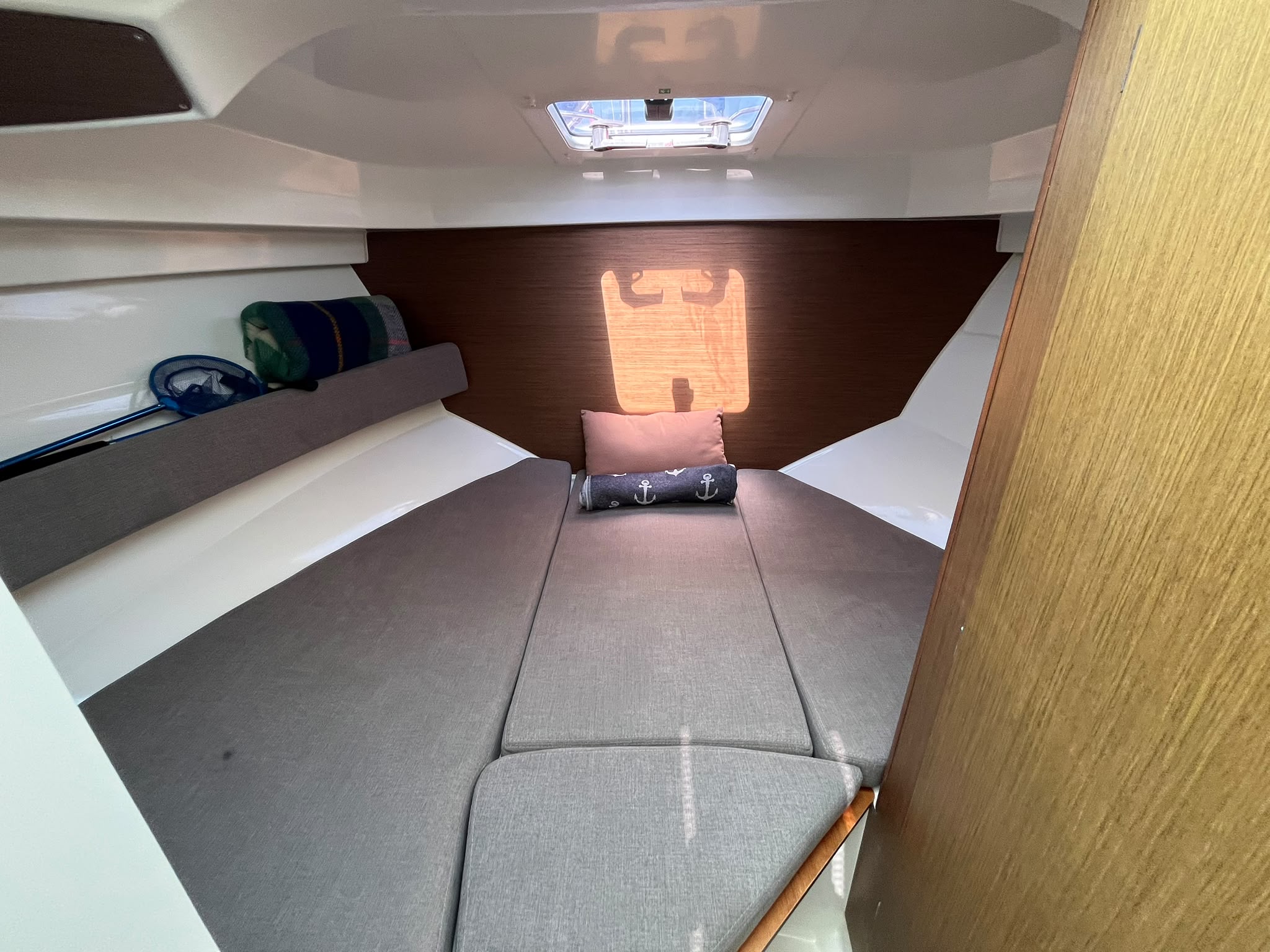 Beneteau Antares 8 OB – Image 24