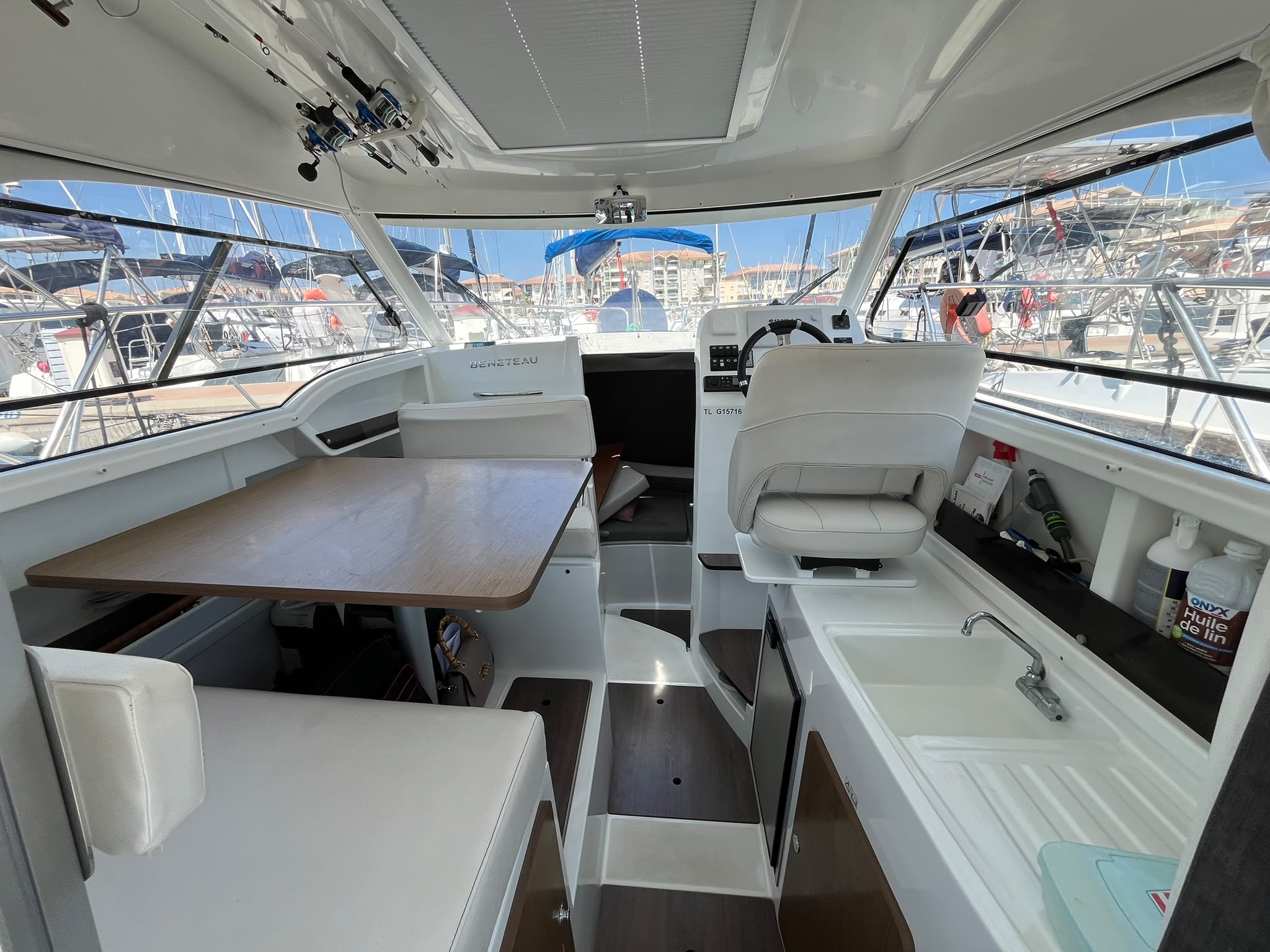 Beneteau Antares 8 OB – Image 36