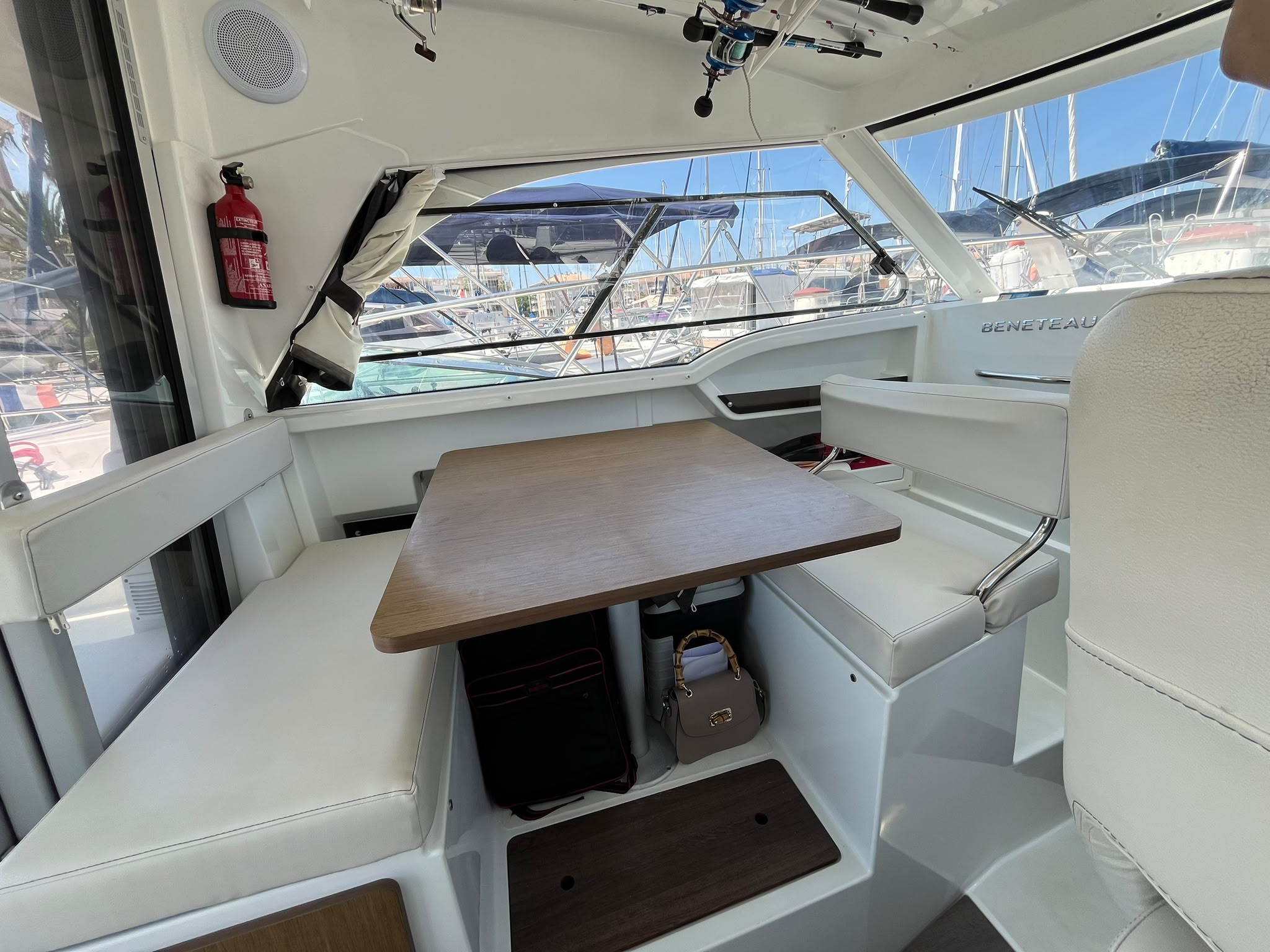 Beneteau Antares 8 OB – Image 37