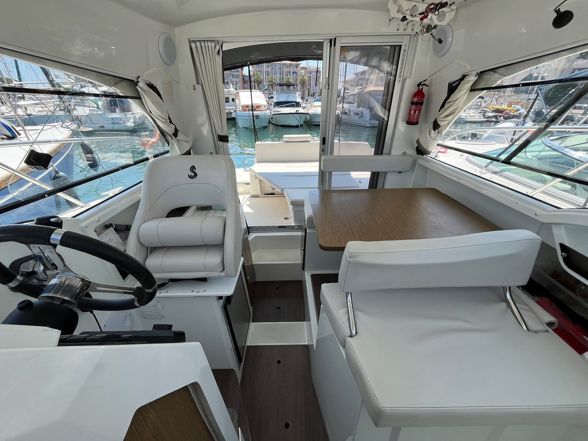 Beneteau Antares 8 OB – Image 40