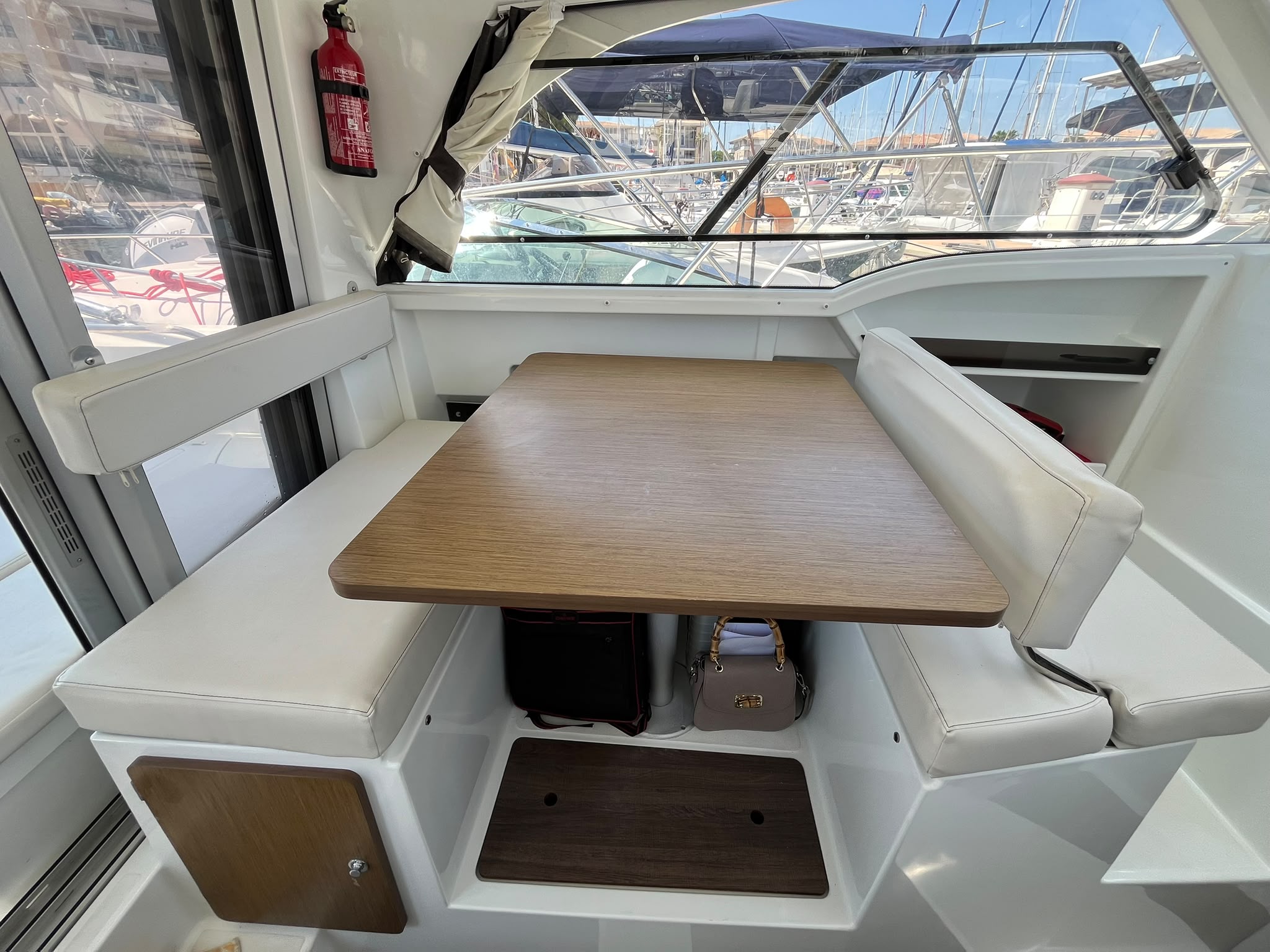 Beneteau Antares 8 OB – Image 48