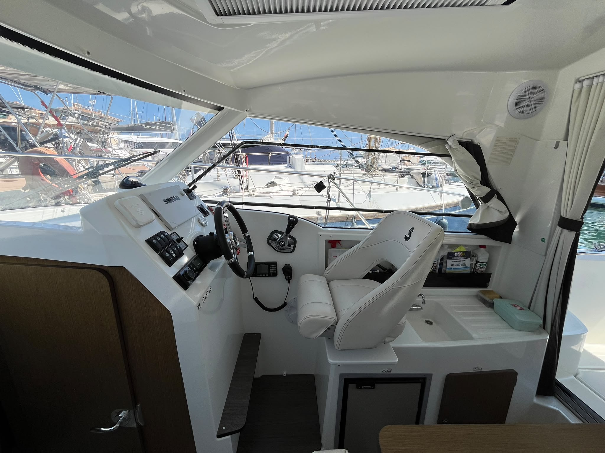 Beneteau Antares 8 OB – Image 51