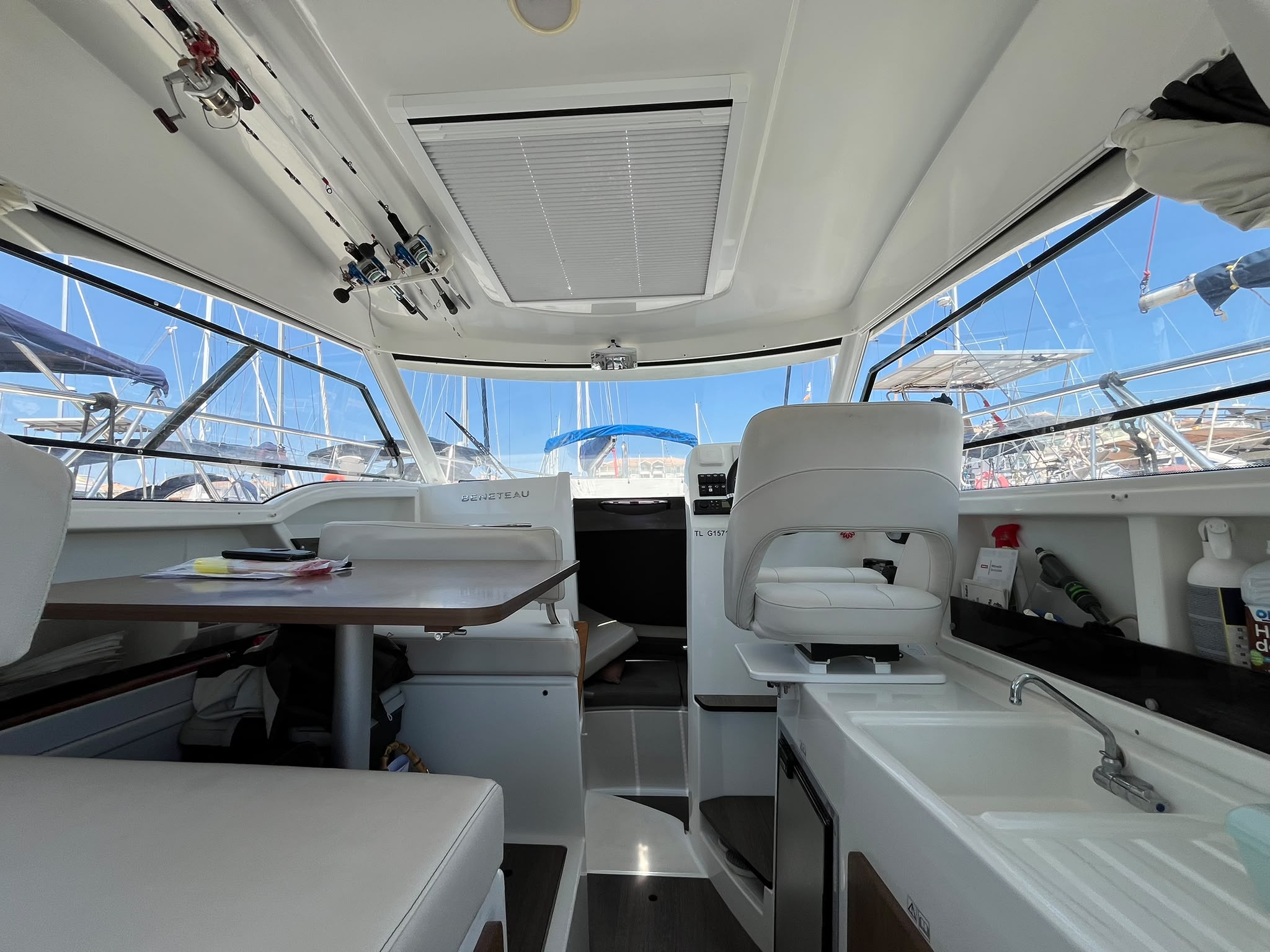 Beneteau Antares 8 OB – Image 60