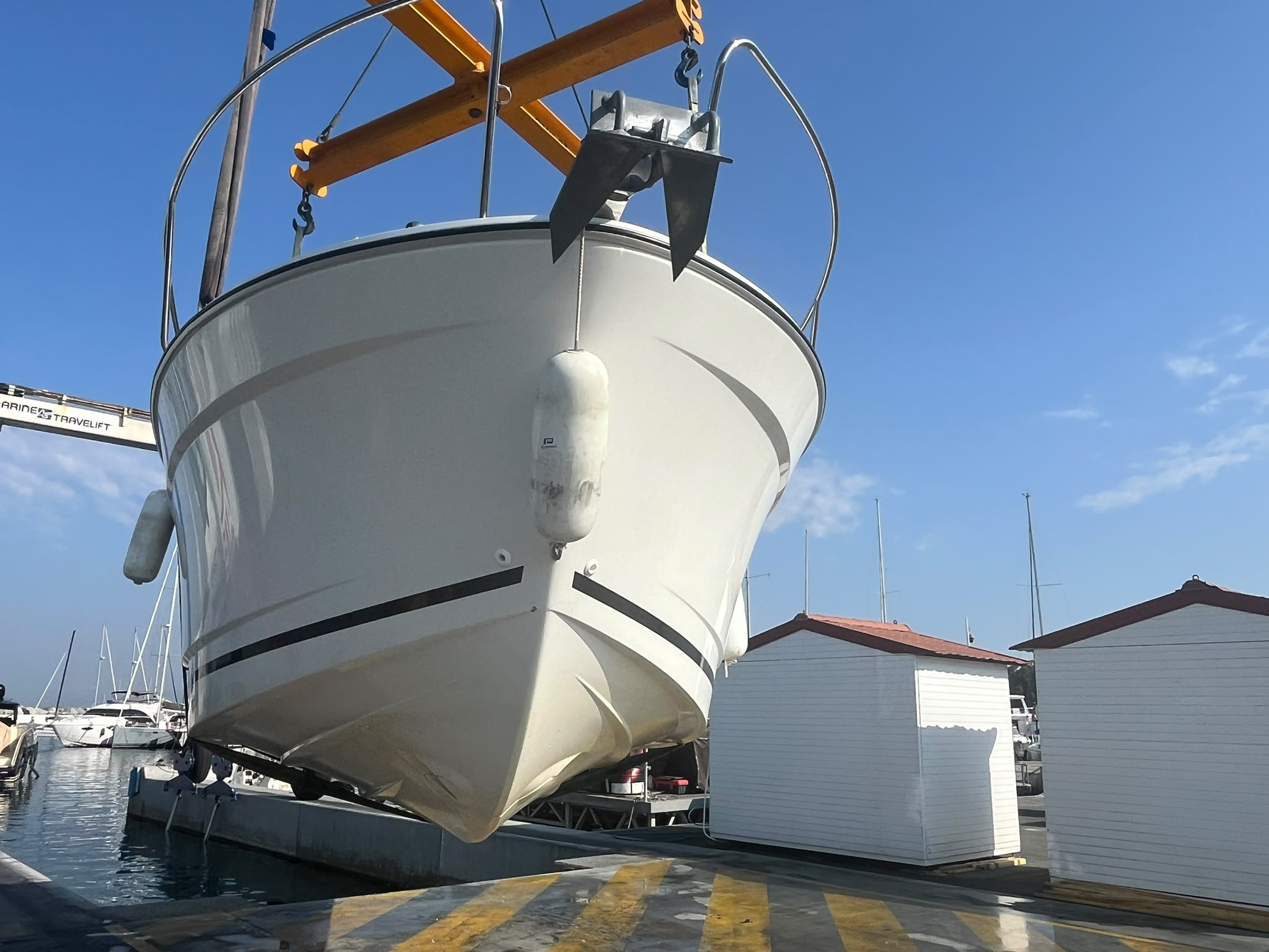 Jeanneau Merry Fisher d’occasion avec remorque. – Image 9