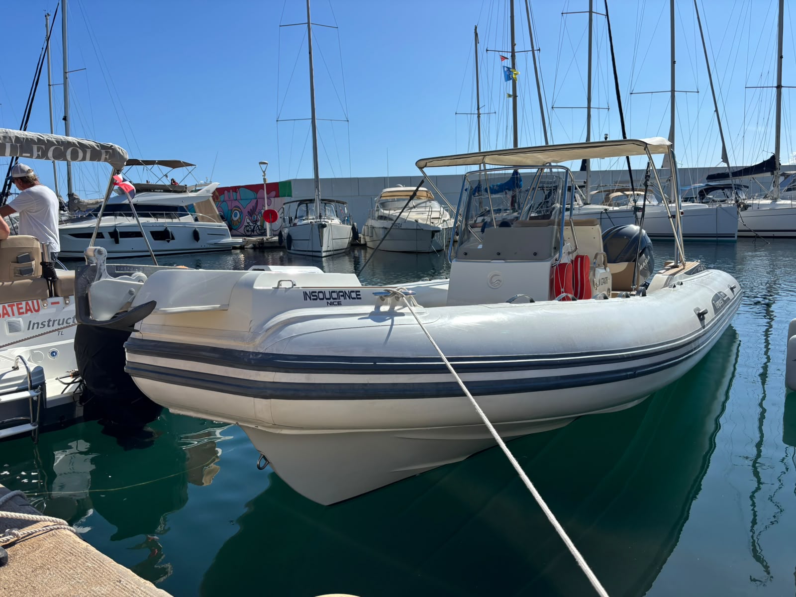 CAPELLI TEMPEST 775 – 2022 – YAMAHA 250 CV – HYPALON – 840 H – LOA REPRENABLE – FRÉJUS / SAINT-RAPHAËL – Image 4