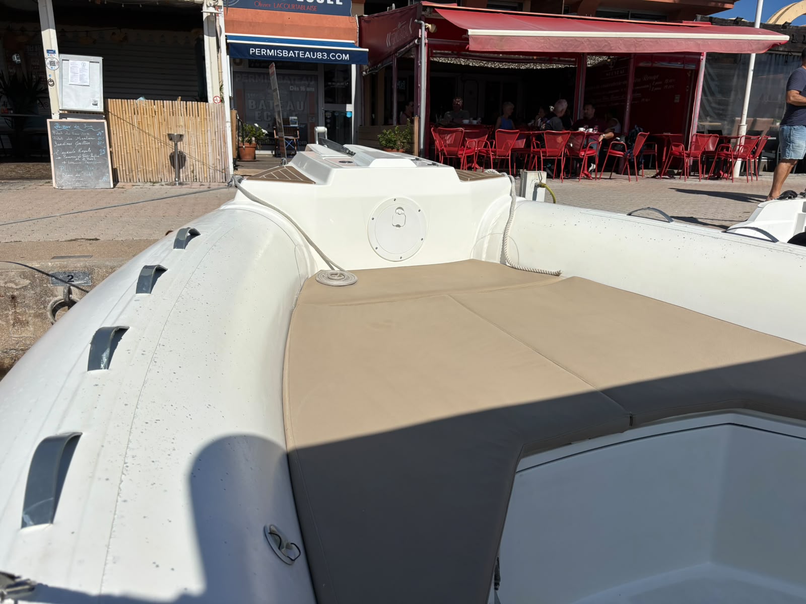 CAPELLI TEMPEST 775 – 2022 – YAMAHA 250 CV – HYPALON – 840 H – LOA REPRENABLE – FRÉJUS / SAINT-RAPHAËL – Image 6