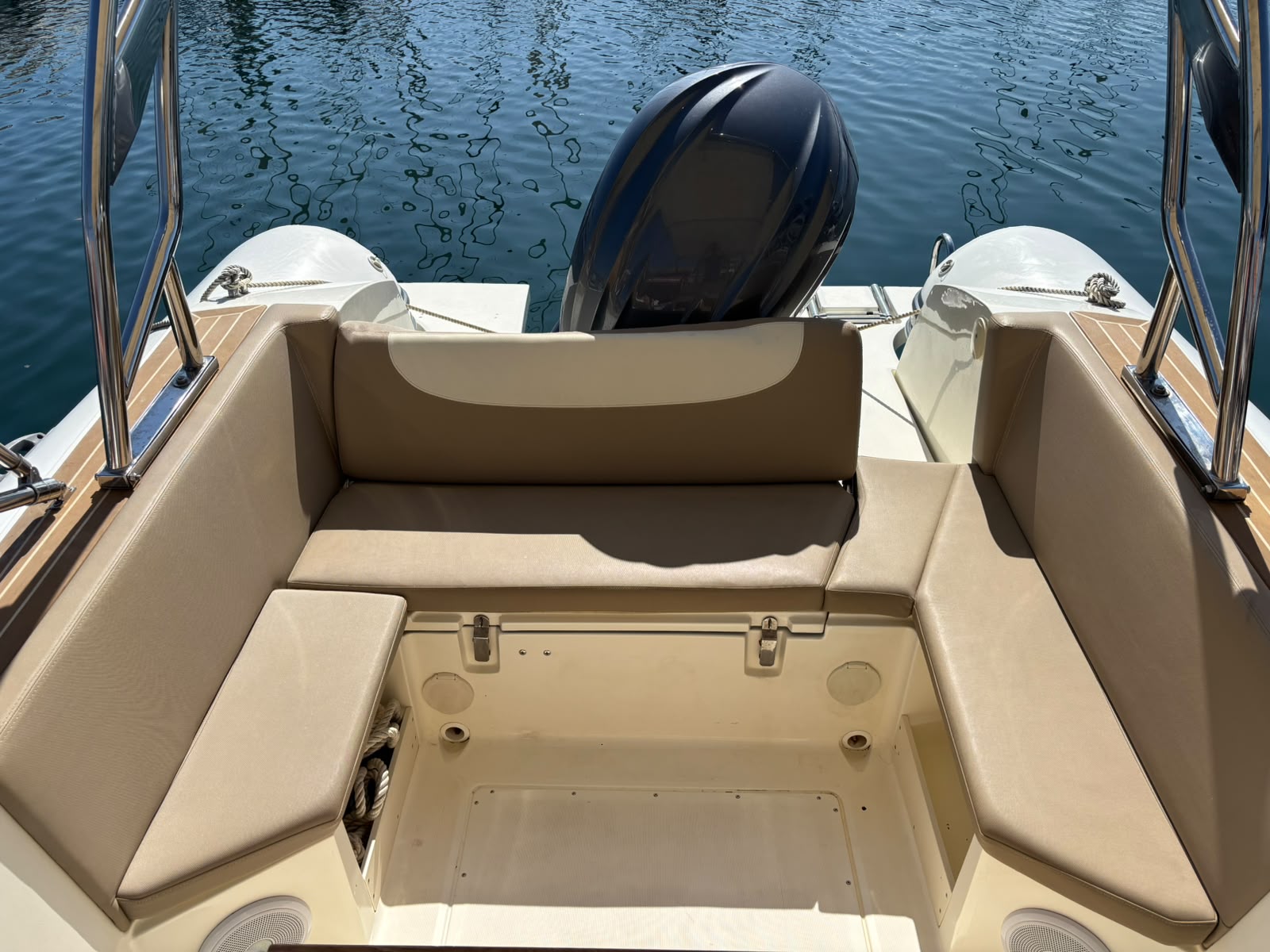 CAPELLI TEMPEST 775 – 2022 – YAMAHA 250 CV – HYPALON – 840 H – LOA REPRENABLE – FRÉJUS / SAINT-RAPHAËL – Image 17