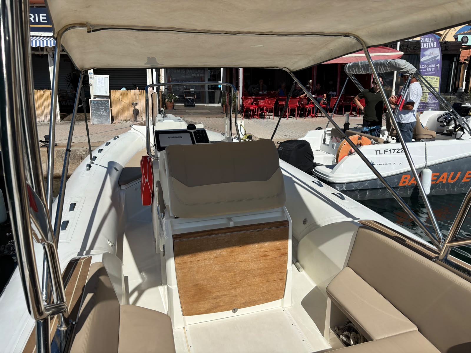 CAPELLI TEMPEST 775 – 2022 – YAMAHA 250 CV – HYPALON – 840 H – LOA REPRENABLE – FRÉJUS / SAINT-RAPHAËL – Image 22