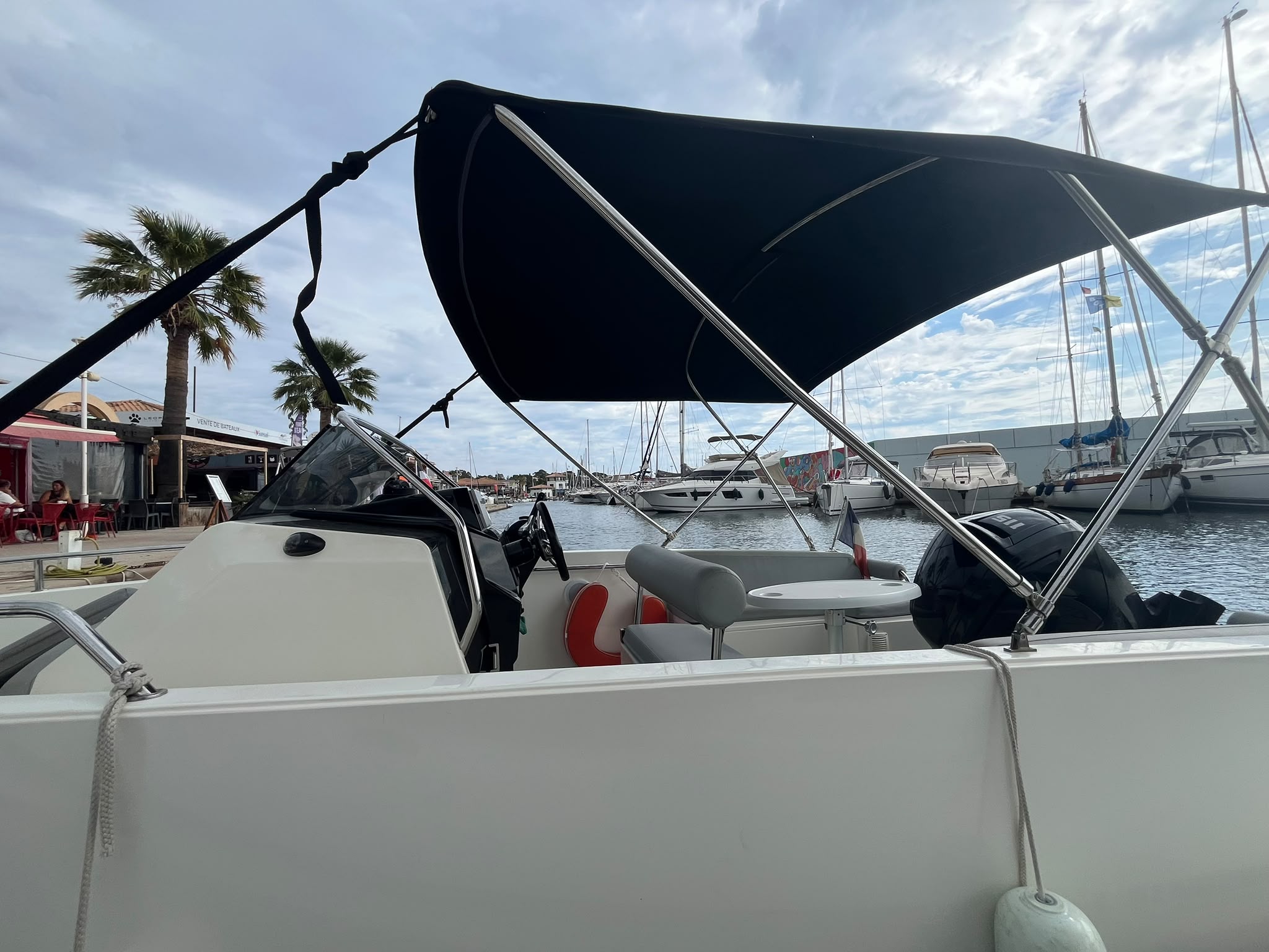 Nuva M6 Open 2020 – Mercury 115 EFI – 5,99 m – LOA – Image 3