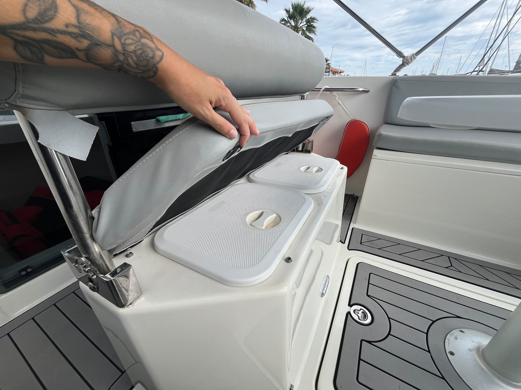 Nuva M6 Open 2020 – Mercury 115 EFI – 5,99 m – LOA – Image 15