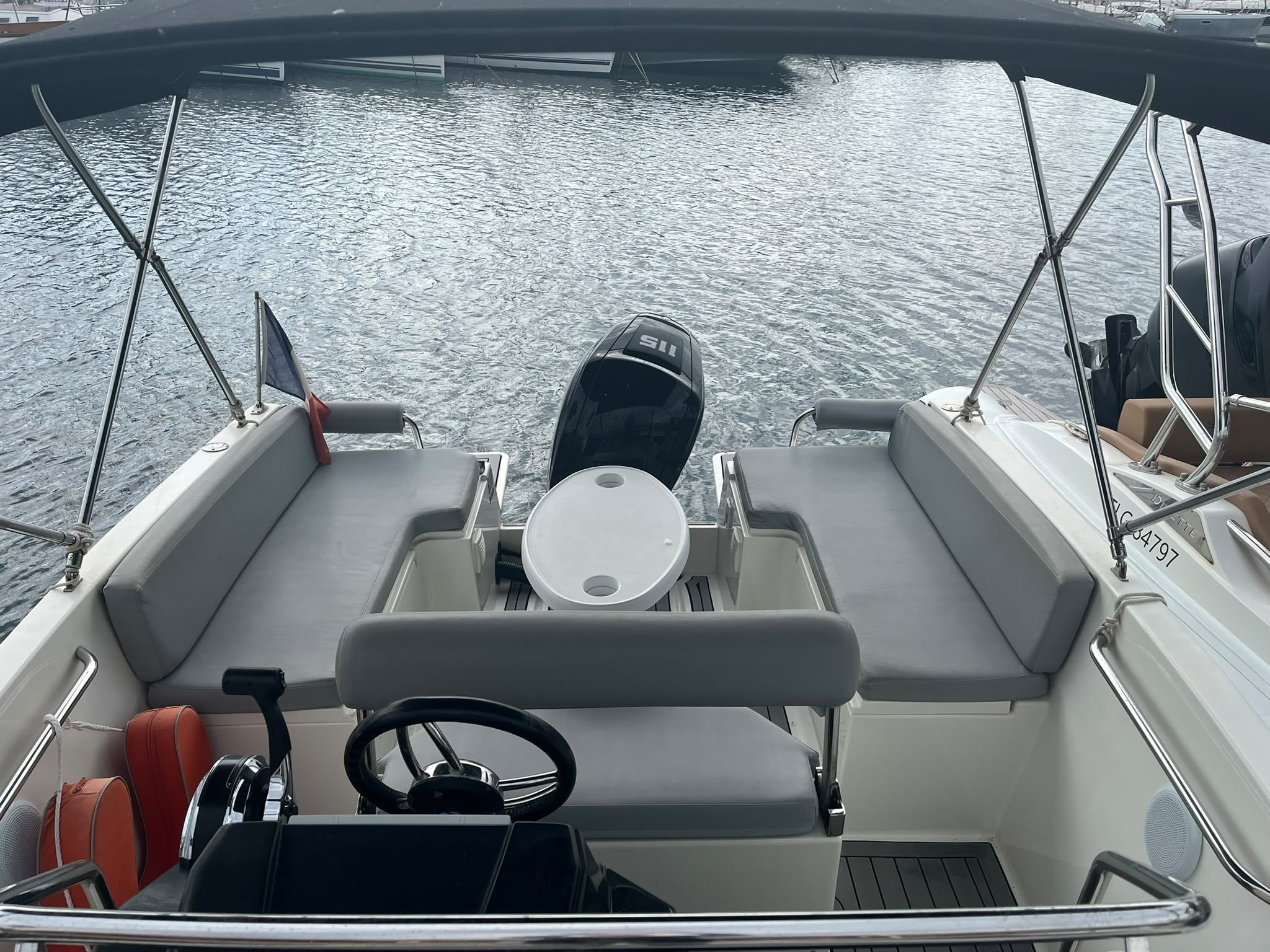 Nuva M6 Open 2020 – Mercury 115 EFI – 5,99 m – LOA – Image 19