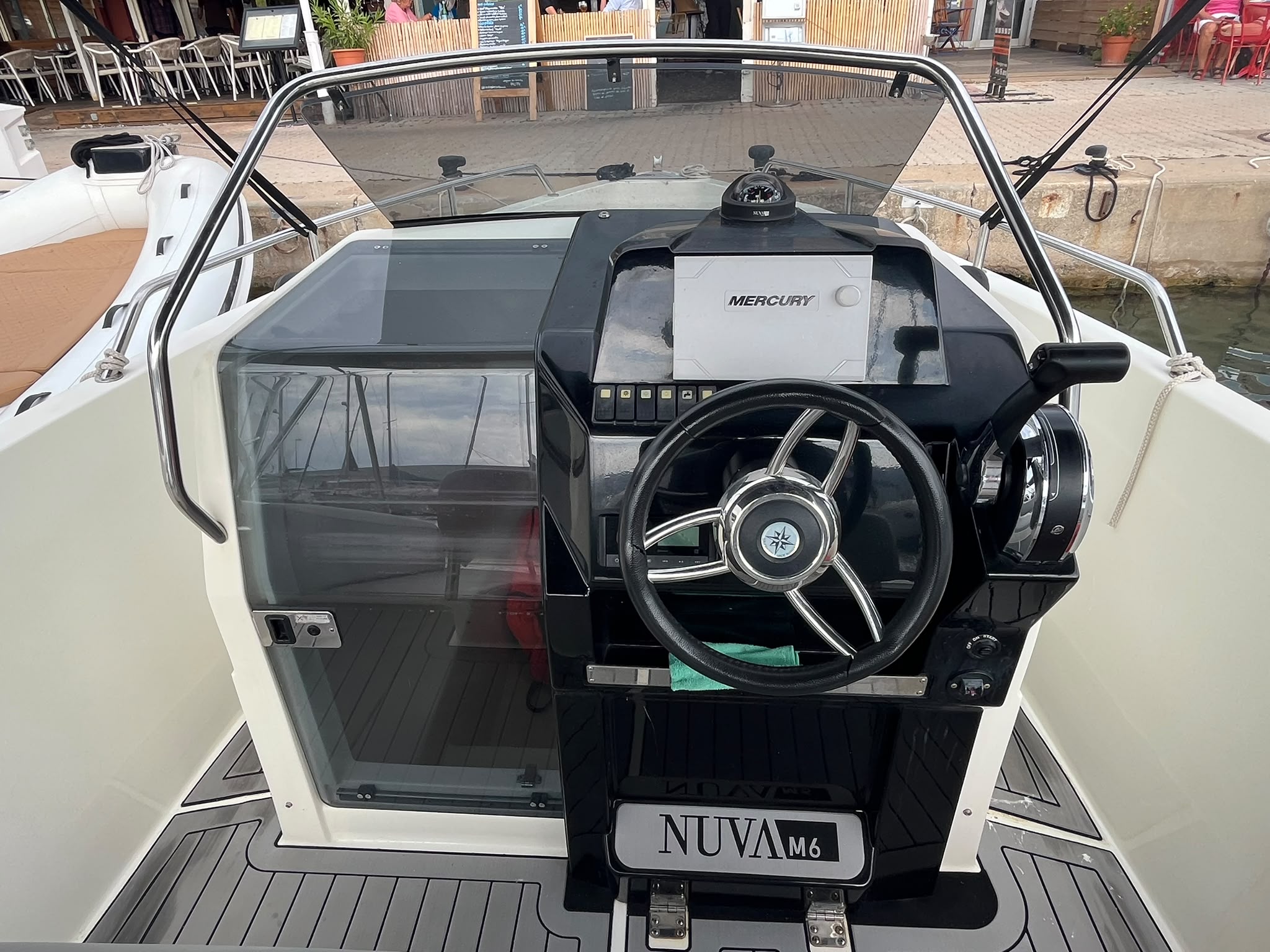 Nuva M6 Open 2020 – Mercury 115 EFI – 5,99 m – LOA – Image 10