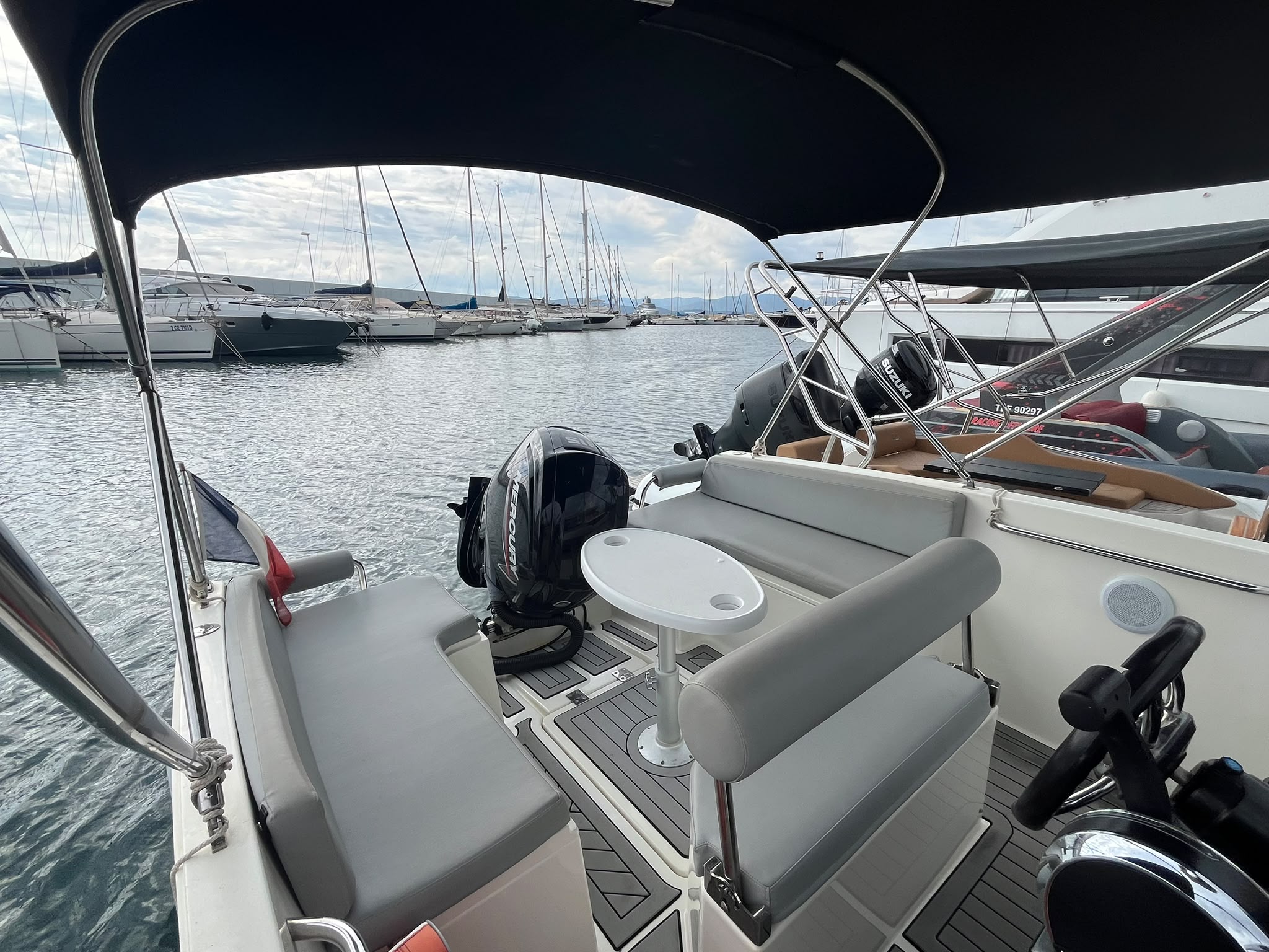 Nuva M6 Open 2020 – Mercury 115 EFI – 5,99 m – LOA – Image 23