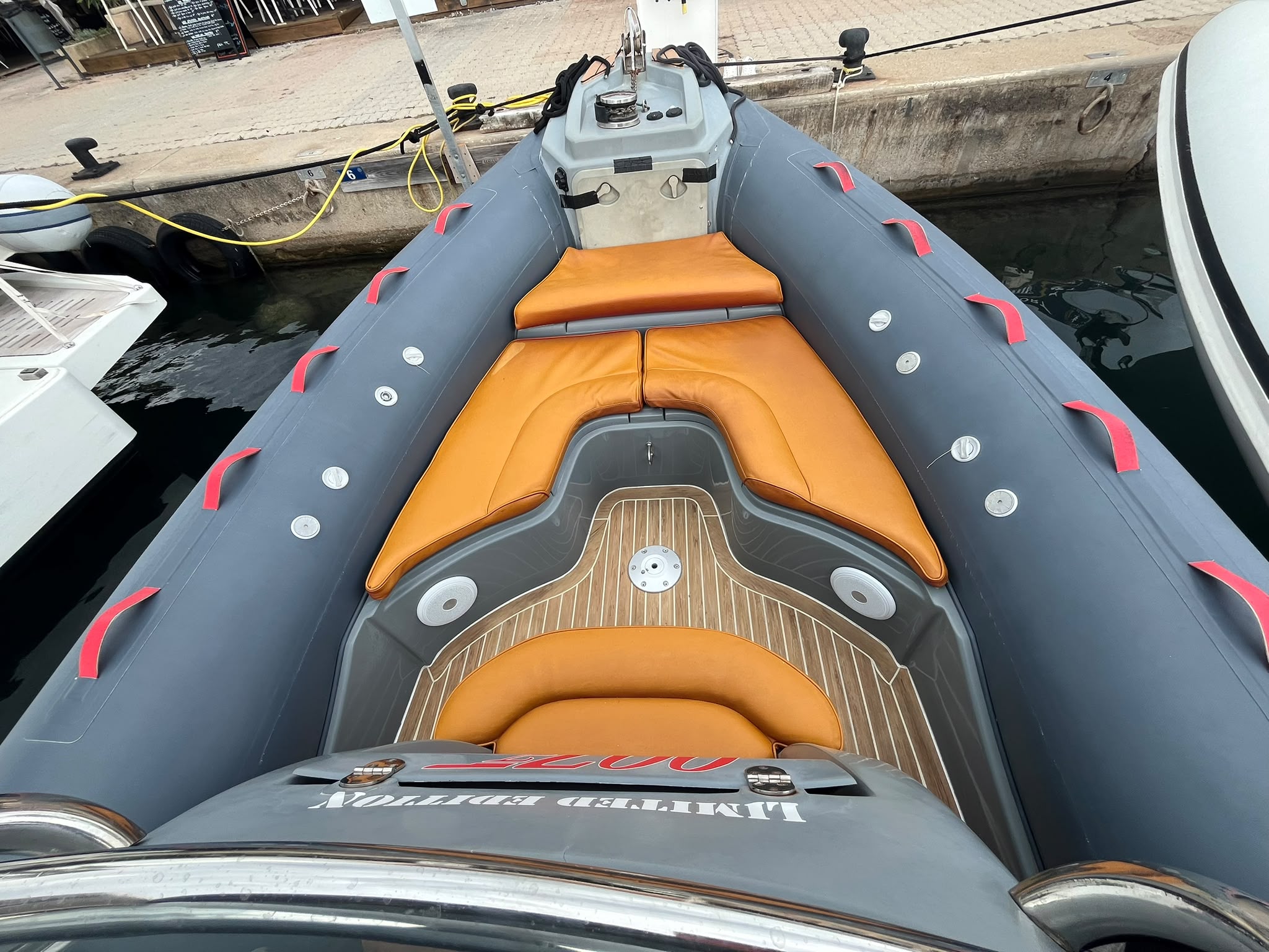 Wimbi W7 2019 – Suzuki DF250 – 209 H – Remotorisé – Hypalon – Hard Top – Simrad – Image 11