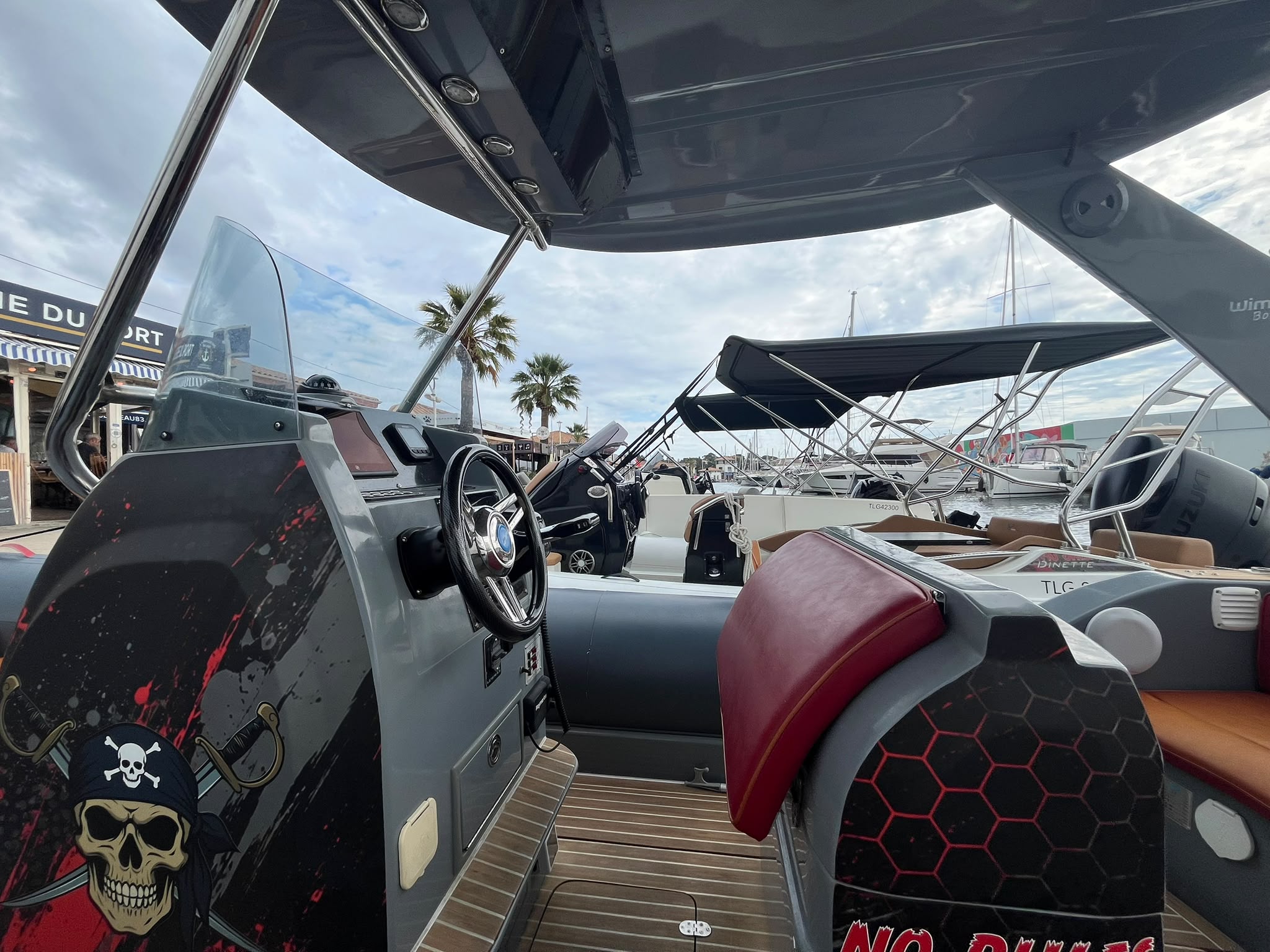 Wimbi W7 2019 – Suzuki DF250 – 209 H – Remotorisé – Hypalon – Hard Top – Simrad – Image 20