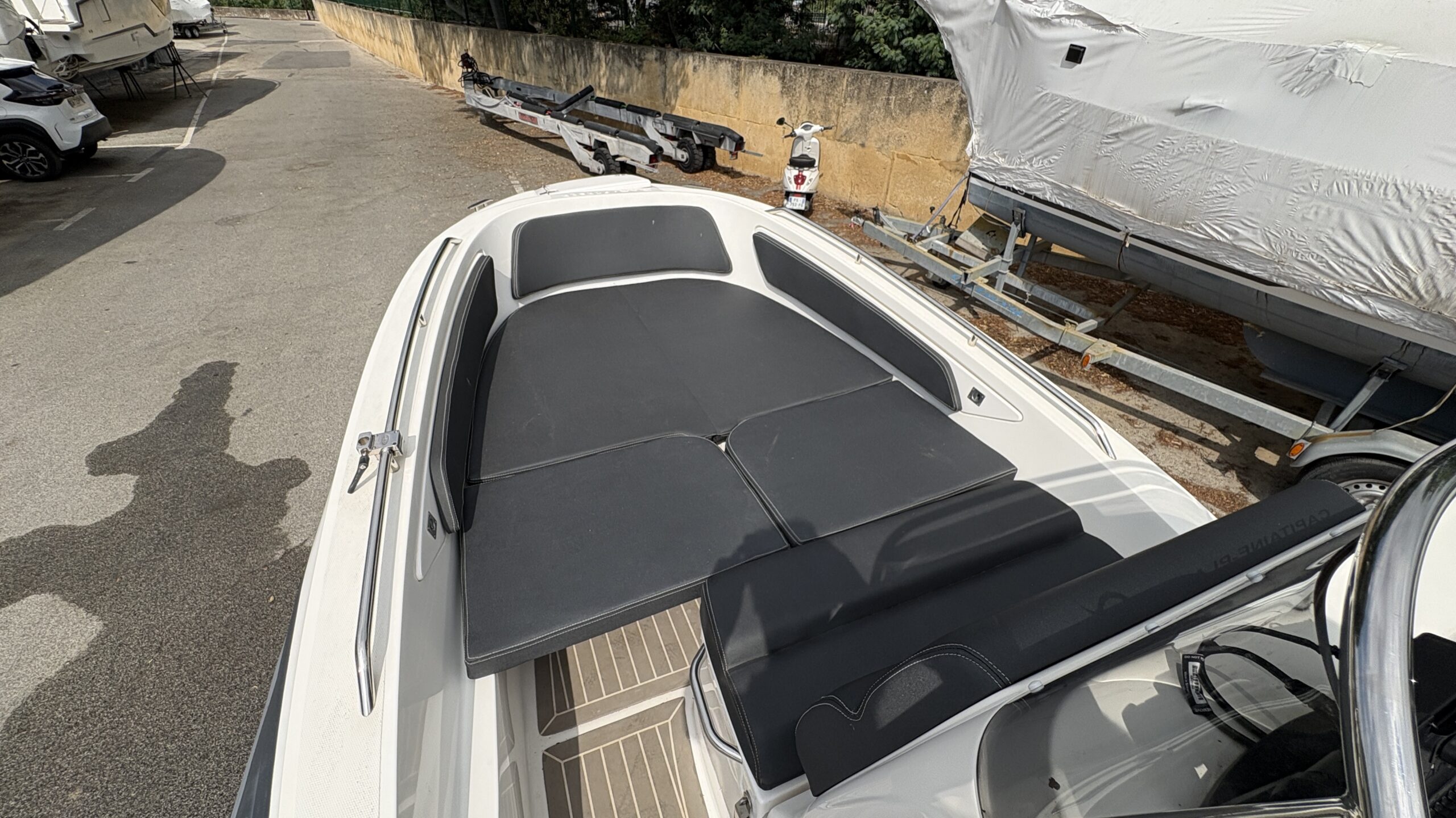 ZAR 61 – 2025 – MERCURY PRO XS 175 CV – 72 HEURES – REMORQUE INCLUSE – Image 5