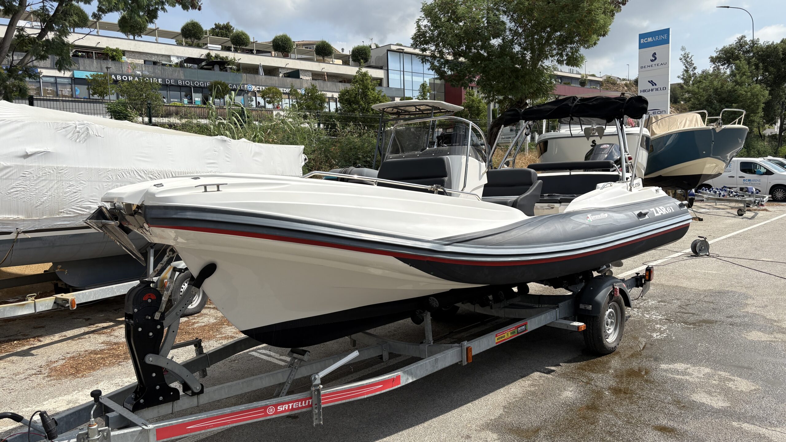 ZAR 61 – 2025 – MERCURY PRO XS 175 CV – 72 HEURES – REMORQUE INCLUSE