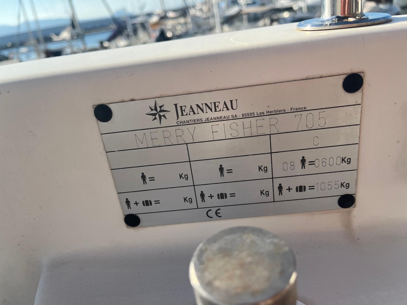 Jeanneau Merry Fisher 705 2011 – Yanmar 150 CV Diesel – Première Main