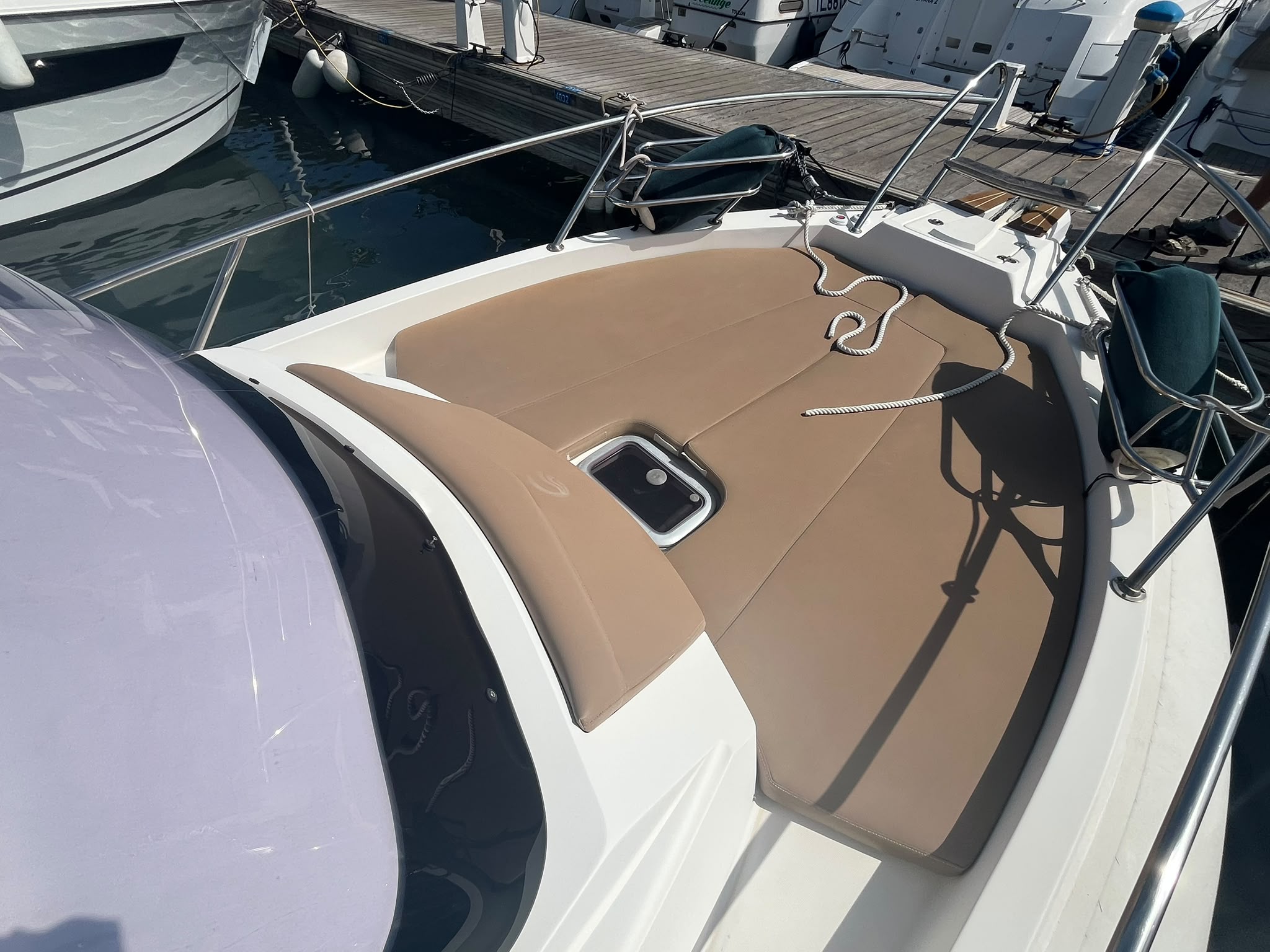 Capelli Tempest 850 WA 2013 – Yamaha F350 350 CV – 480 H – Cabine Double – WC – Image 6
