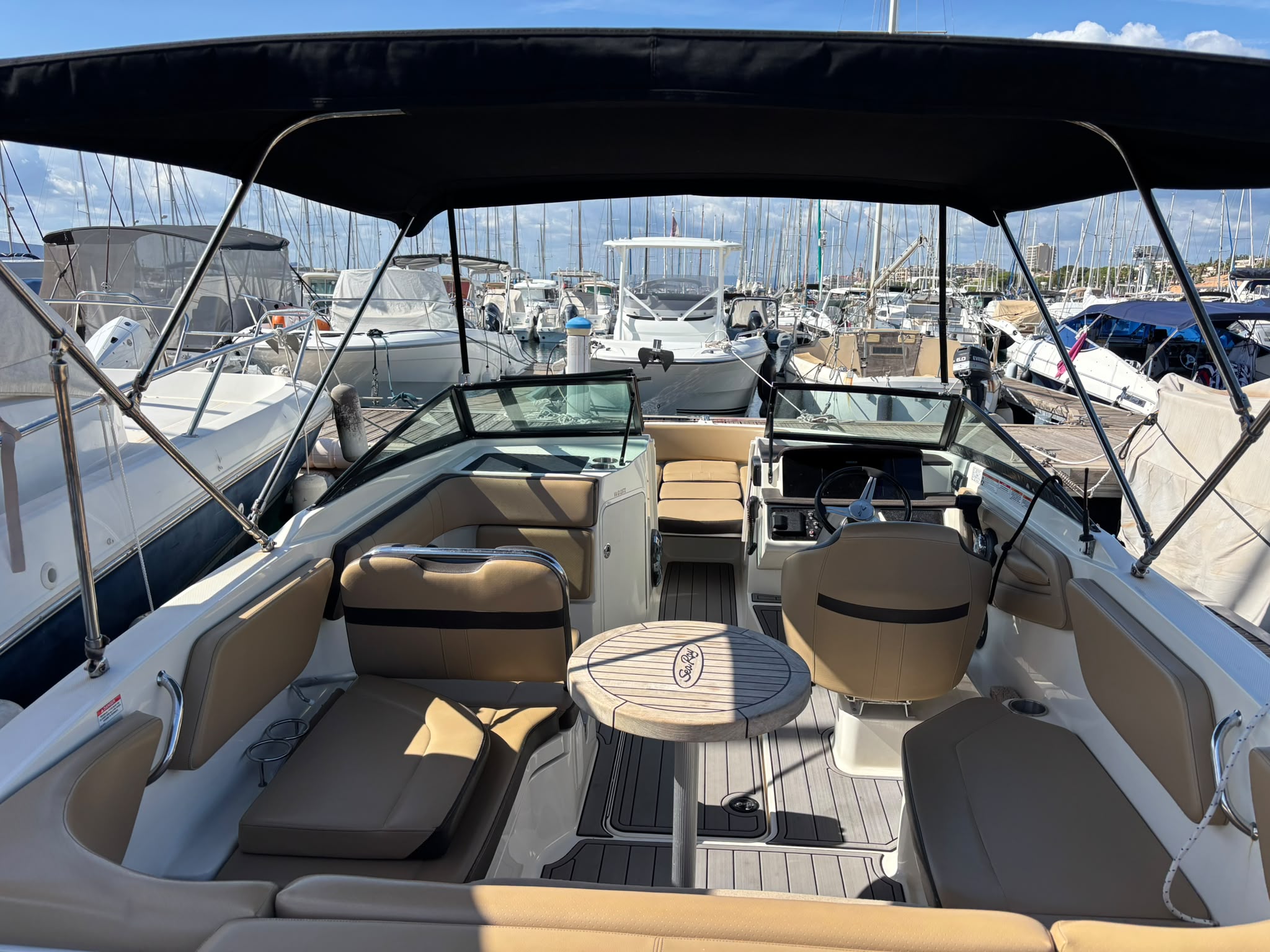 SEA RAY 210 SPX OB 2020 MERCURY 200 CV – Image 11