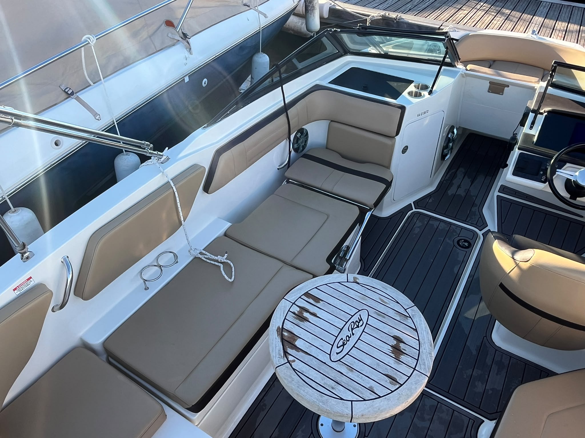 SEA RAY 210 SPX OB 2020 MERCURY 200 CV – Image 29