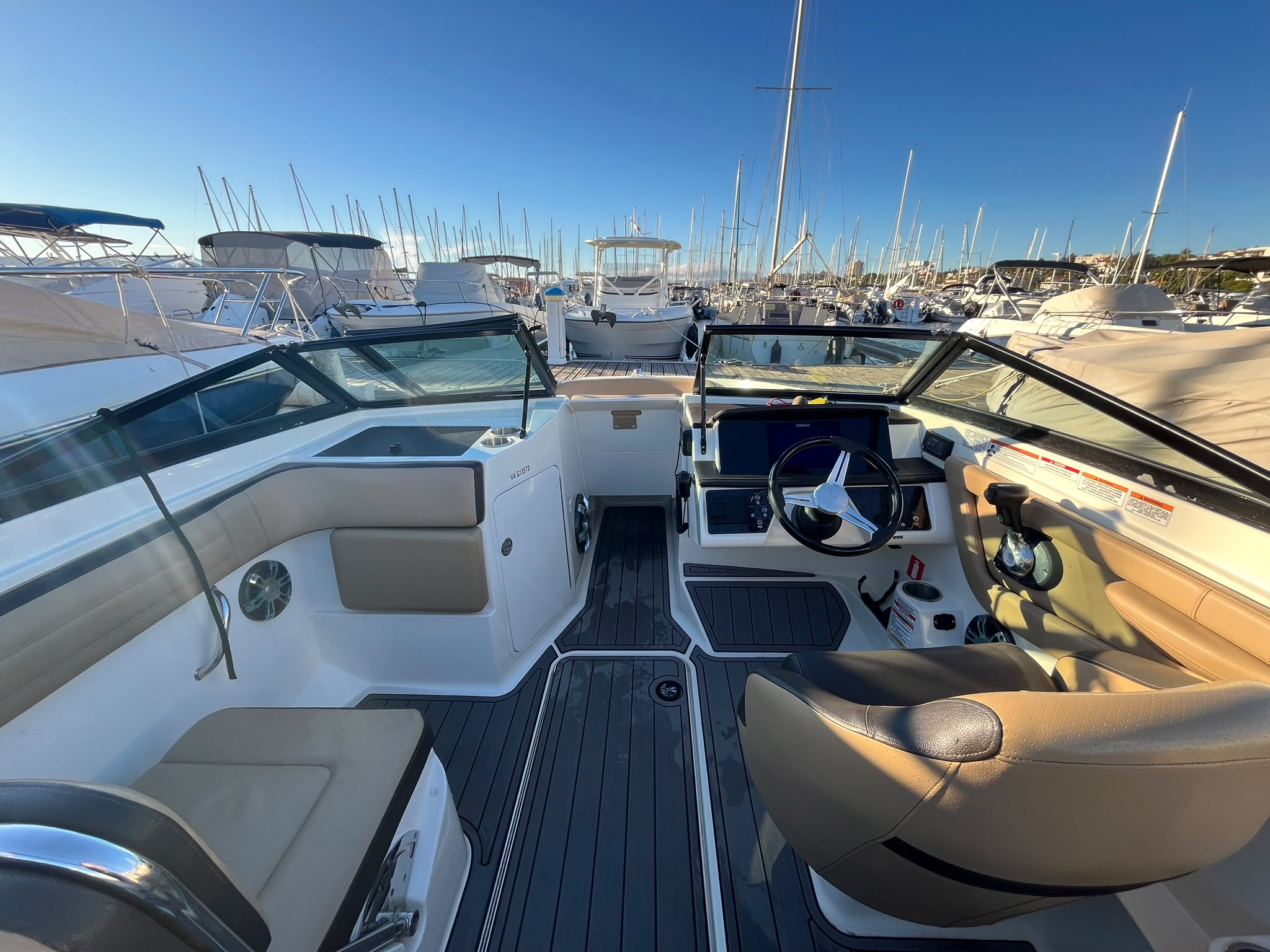 SEA RAY 210 SPX OB 2020 MERCURY 200 CV – Image 36