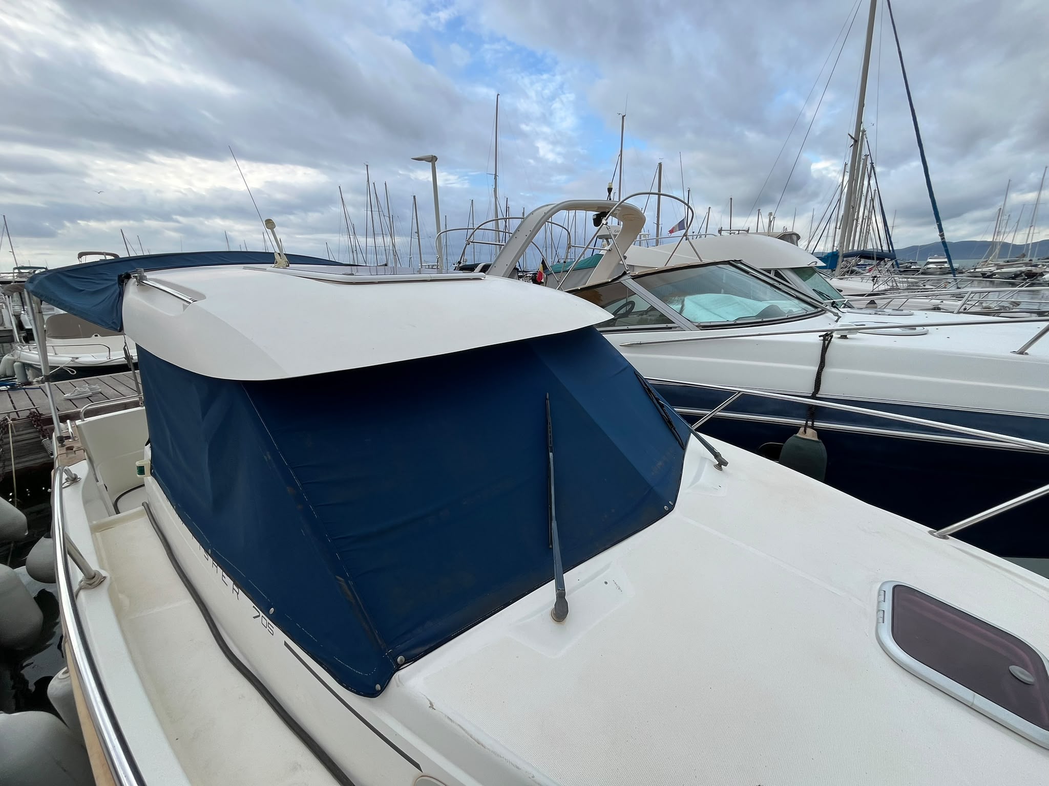 Jeanneau Merry Fisher 705 2011 – Yanmar 150 CV Diesel – Première Main – Image 10